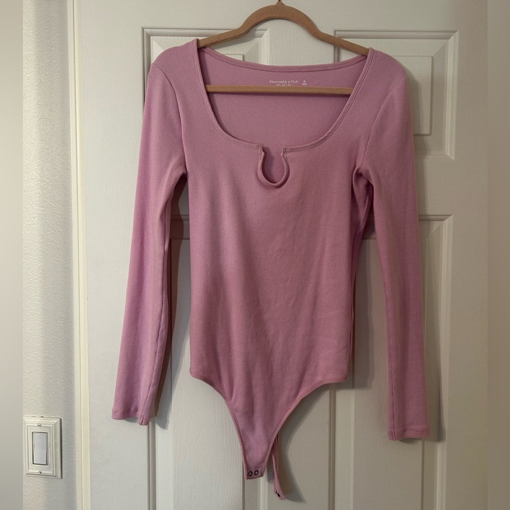 Long sleeve pink/purple Abercrombie bodysuit